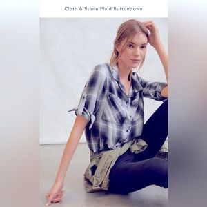 Cloth and stone button down size XS